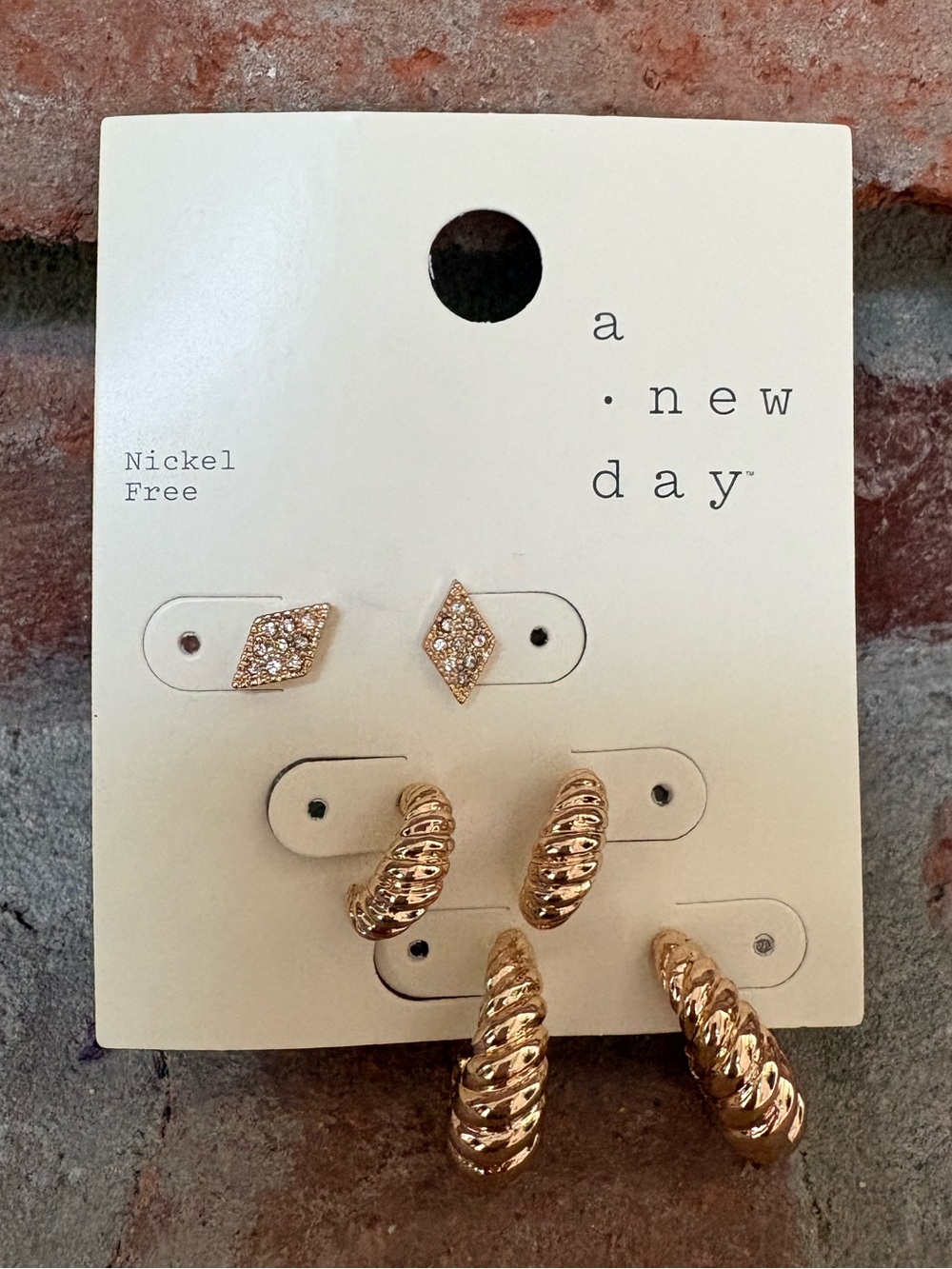 ⭐️ Gold Tone Mixed Earring Set